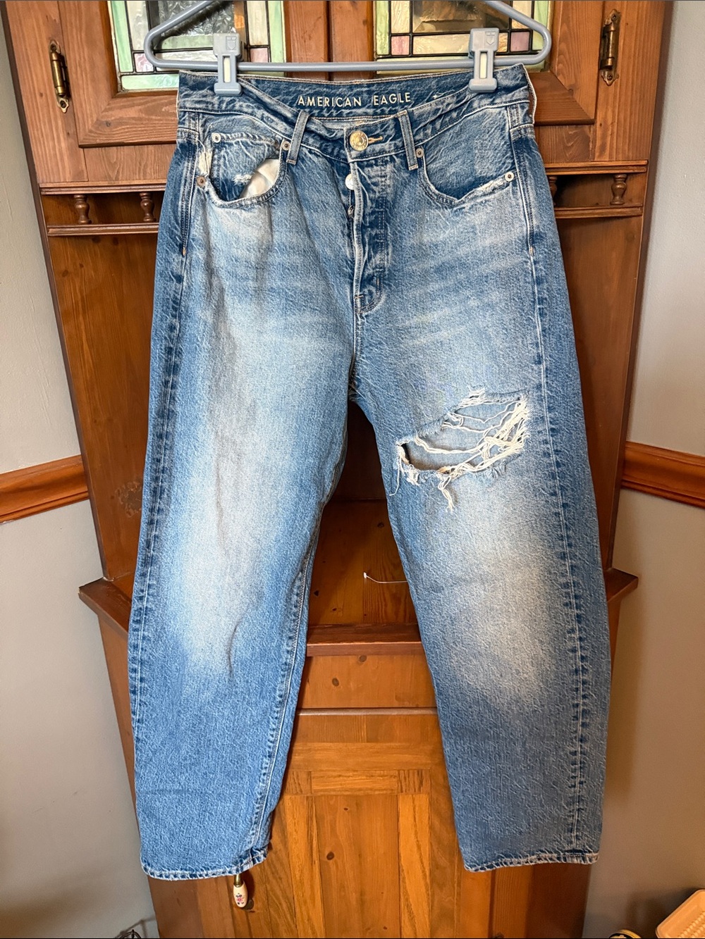 American Eagle Outfitters Men’s Distressed Light Blue Jeans